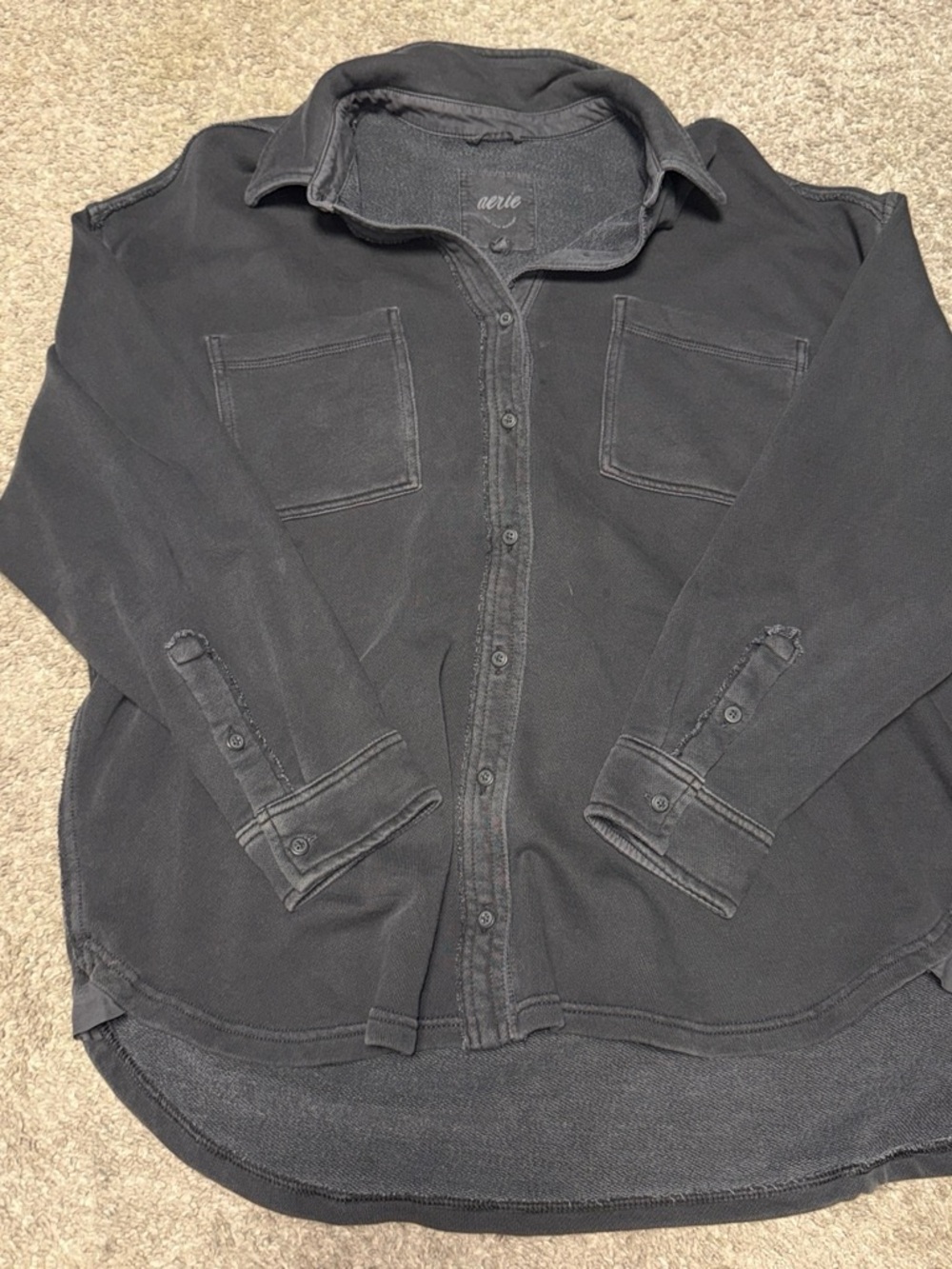 Aerie women’s gray Button-Up Long-Sleeve Shirt